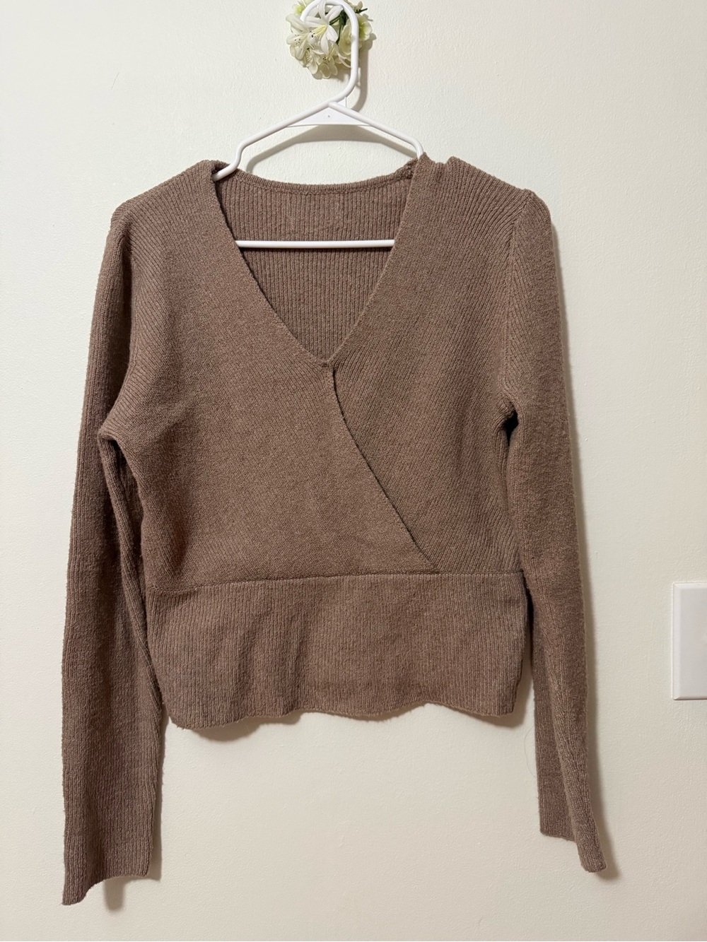 T.J.Maxx Taupe V-Neck Women's Sweater